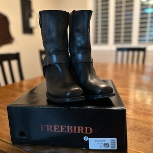Freebird Darcy Black 9